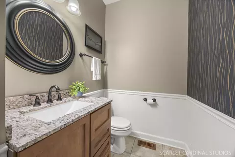 Bath - 13905 Trillium Ln, Plainfield, IL 60544 photo 1 of 4