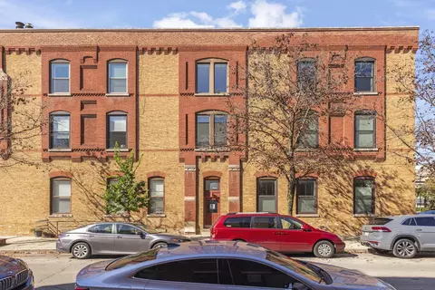1808 N Bissell St #3A, Chicago, IL 60614