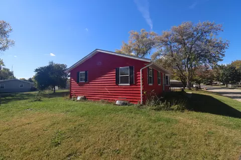 2200 Hermon Ave, Zion, IL 60099
