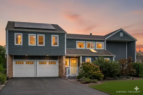 1101 N Stratford Rd, Arlington Heights, IL 60004