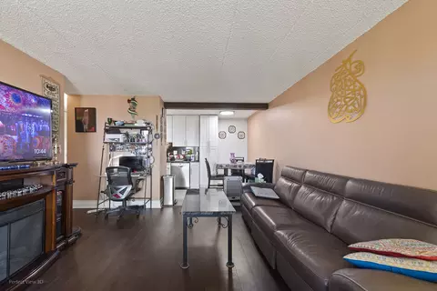 9701 N Dee Rd #5E, Niles, IL 60714 photo 13