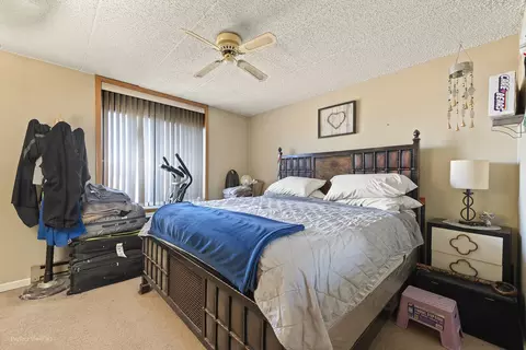 9701 N Dee Rd #5E, Niles, IL 60714 photo 6