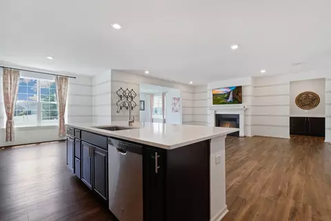 Entry Way - 16063 S Selfridge Cir, Plainfield, IL 60586 photo 2 of 5