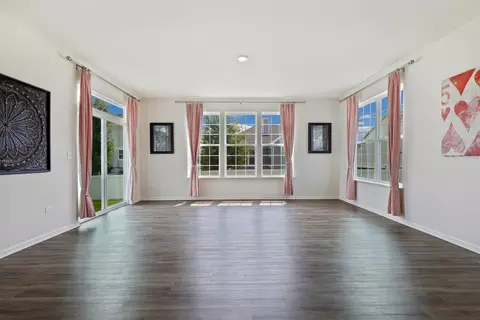 Living - 16063 S Selfridge Cir, Plainfield, IL 60586 photo 4 of 4