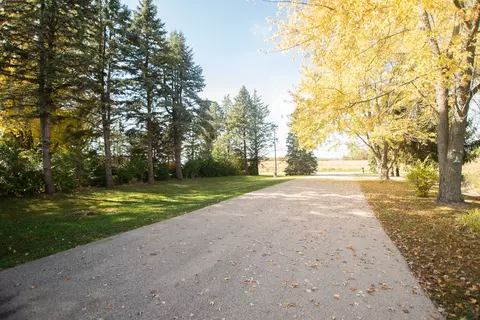 Exterior - 1764 Wolverine Rd, Dixon, IL 61021 photo 12 of 30