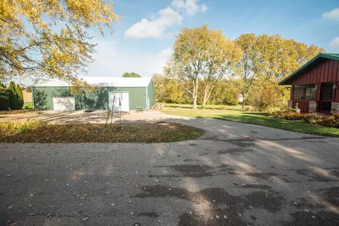 Exterior - 1764 Wolverine Rd, Dixon, IL 61021 photo 25 of 30