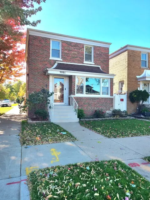 3801 W 63rd Pl, Chicago, IL 60629