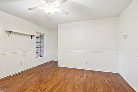 Bedroom - 6515 Chickaloon Dr, Mchenry, IL 60050 photo 2 of 3
