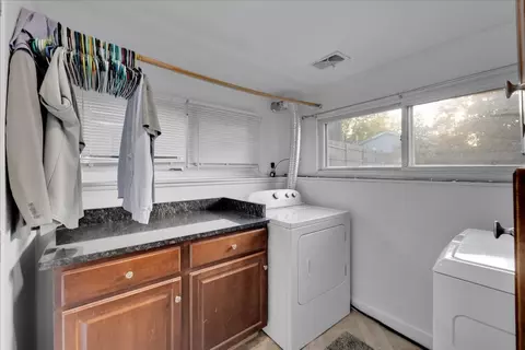 Other - 43 Hampton Rd, Montgomery, IL 60538 photo 6 of 10