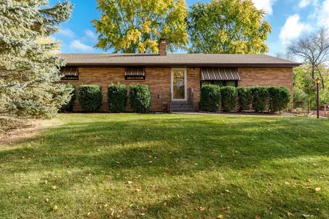 4716 Manheim Rd, Rockford, IL 61108