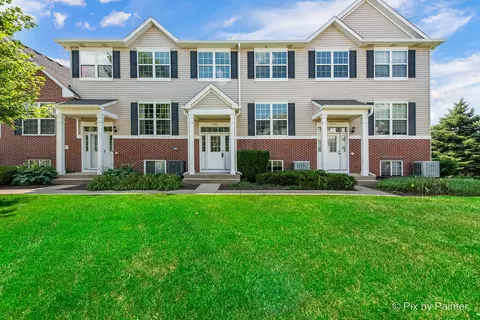 3783 Bailey Rd, Yorkville, IL 60560