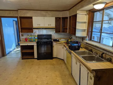 Kitchen - 320 S 5th St, Sheldon, IL 60966 photo 3 of 6