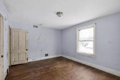 Bedroom - 320 S 5th St, Sheldon, IL 60966 photo 14 of 21