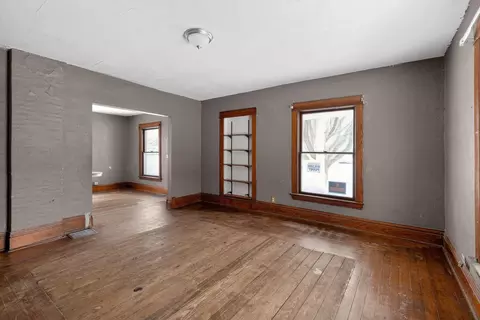 Living - 320 S 5th St, Sheldon, IL 60966 photo 2 of 2