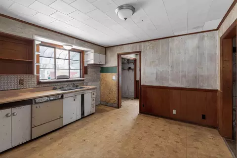 Kitchen - 320 S 5th St, Sheldon, IL 60966 photo 6 of 6