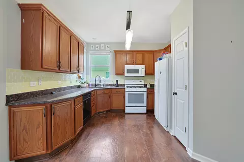 Kitchen - Undisclosed, Round Lake, IL 60073 photo 2 of 2