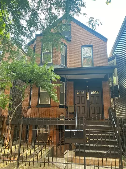 2934 N Sawyer Ave, Chicago, IL 60618