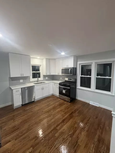 Kitchen - 16879 Head Ave, Hazel Crest, IL 60429 photo 4 of 4