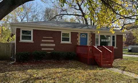 Exterior - 16879 Head Ave, Hazel Crest, IL 60429 photo 2 of 4