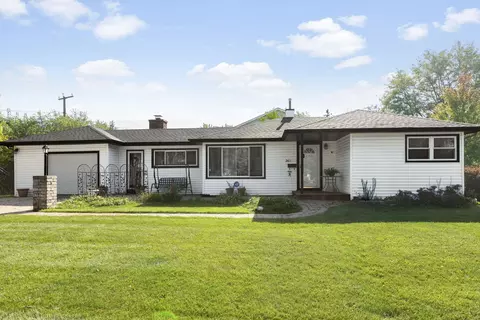 Exterior - 2611 South St, Rolling Meadows, IL 60008 photo 2 of 4