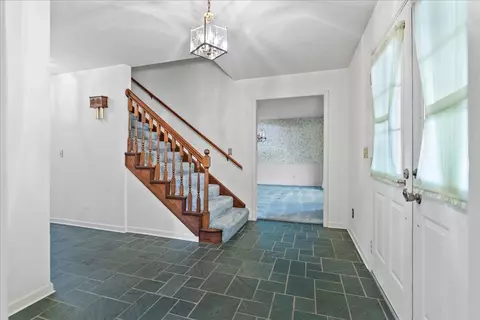 1107 Pine Ridge Ct, Normal, IL 61761 photo 4