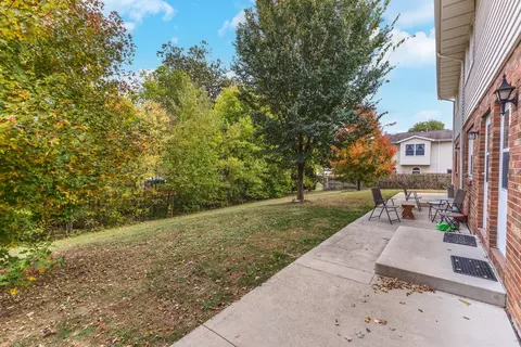 Exterior - 105 E Lincoln St #K, Normal, IL 61761 photo 5 of 9