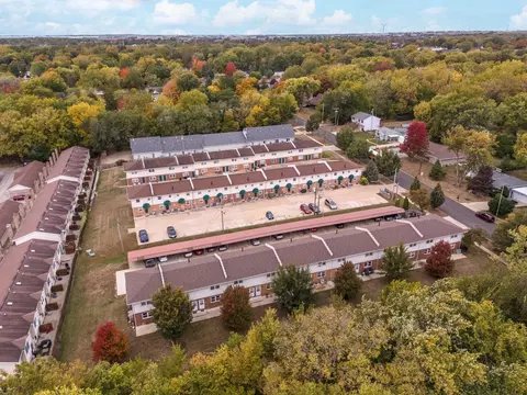View/Area - 105 E Lincoln St #K, Normal, IL 61761 photo 4 of 6