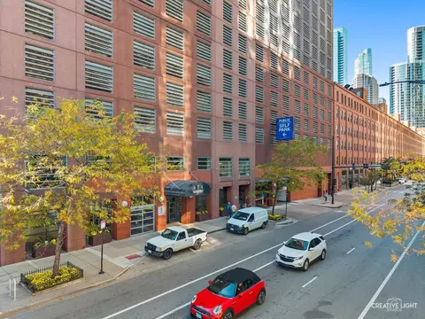 474 N Lake Shore Dr #2112, Chicago, IL 60611