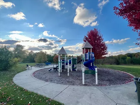 718 Fairview Ln, Bartlett, IL 60103 photo 36