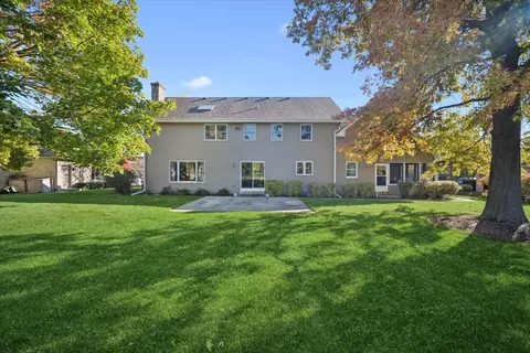 718 Fairview Ln, Bartlett, IL 60103 photo 26