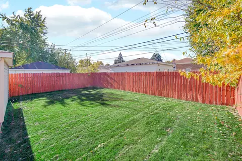 Exterior - 15532 Drexel Ave, Dolton, IL 60419 photo 3 of 5