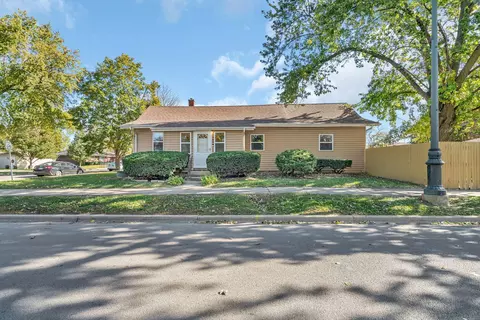 100 S Midland Ave, Joliet, IL 60436