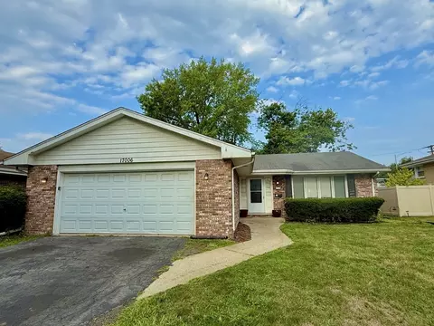 17006 University Ave, South Holland, IL 60473