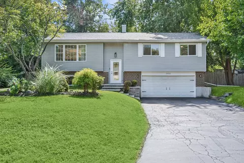 24331 Davids Ct, Naperville, IL 60564