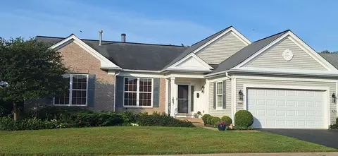 12255 Wildflower Ln, Huntley, IL 60142