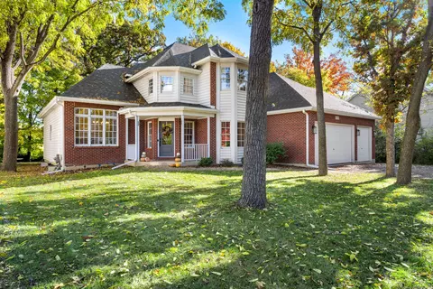 408 Delaware Cir, Bolingbrook, IL 60440