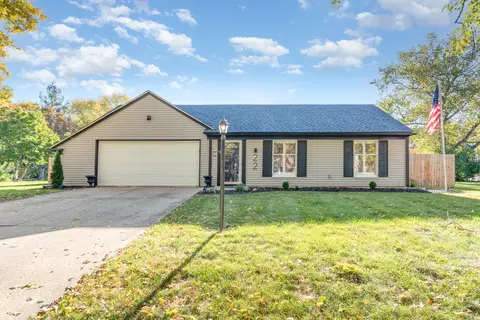22 Sherwick Rd, Oswego, IL 60543