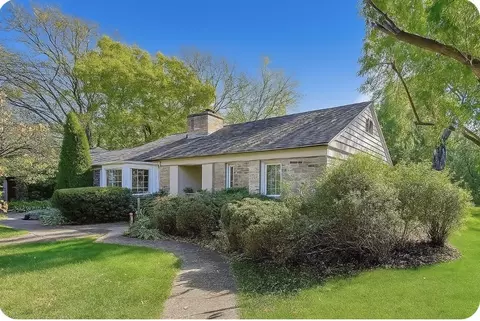 845 Shermer Rd, Northbrook, IL 60062