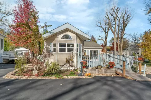 64 Fossil Ridge Rd, Wilmington, IL 60481