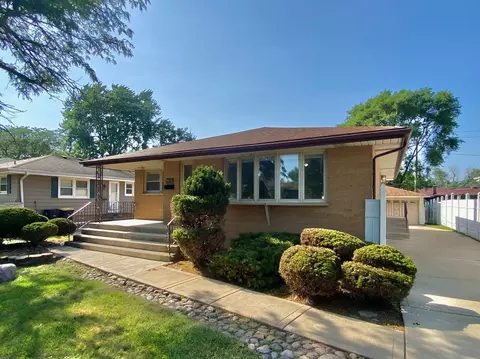 Exterior - 3454 E 170th St, Lansing, IL 60438 photo 2 of 5