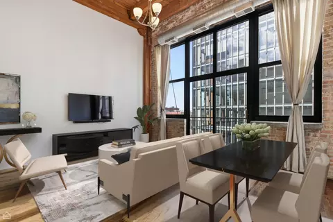 Living - 215 N Aberdeen St #607B, Chicago, IL 60607 photo 2 of 2