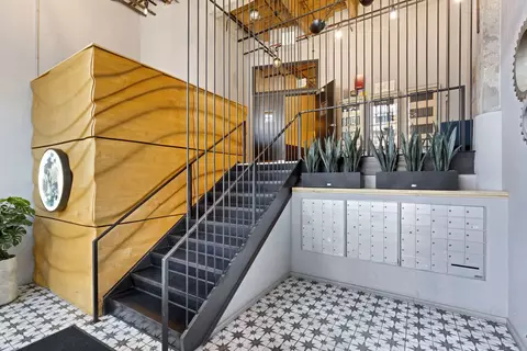 Entry Way - 215 N Aberdeen St #607B, Chicago, IL 60607 photo 2 of 2