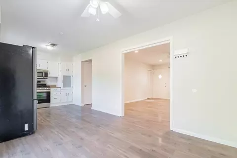 Living - 305 Highpoint Rd, Normal, IL 61761 photo 4 of 4