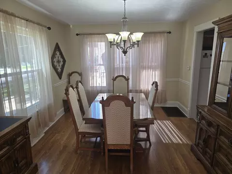 807 Apple St, Normal, IL 61761 photo 4