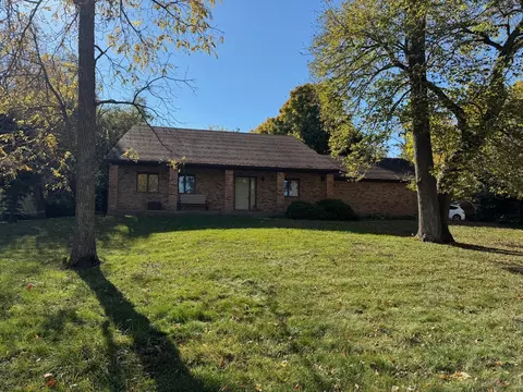 Undisclosed, Carlock, IL 61725 photo 2