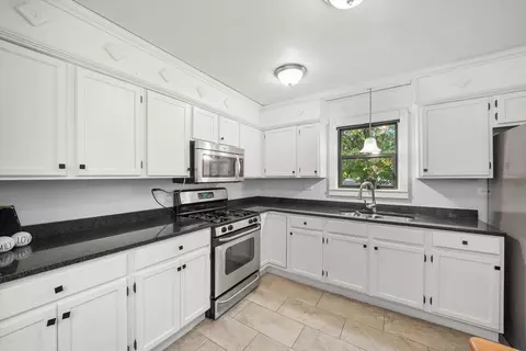 Kitchen - 520 Aller Ave, Elgin, IL 60120 photo 2 of 2