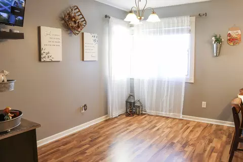 Dining - 102 S Jackson St, Morrison, IL 61270 photo 2 of 2