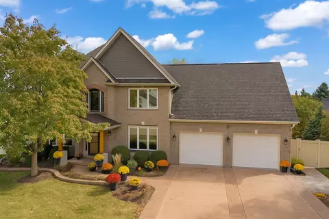 1375 Lakeside Ln, Morris, IL 60450 photo 2