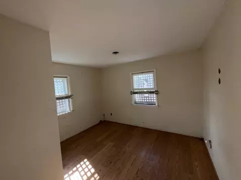 Bedroom - 962 Oliver Ave, Aurora, IL 60506 photo 2 of 3