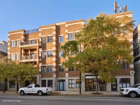 2130 W Belmont Ave #2A, Chicago, IL 60618